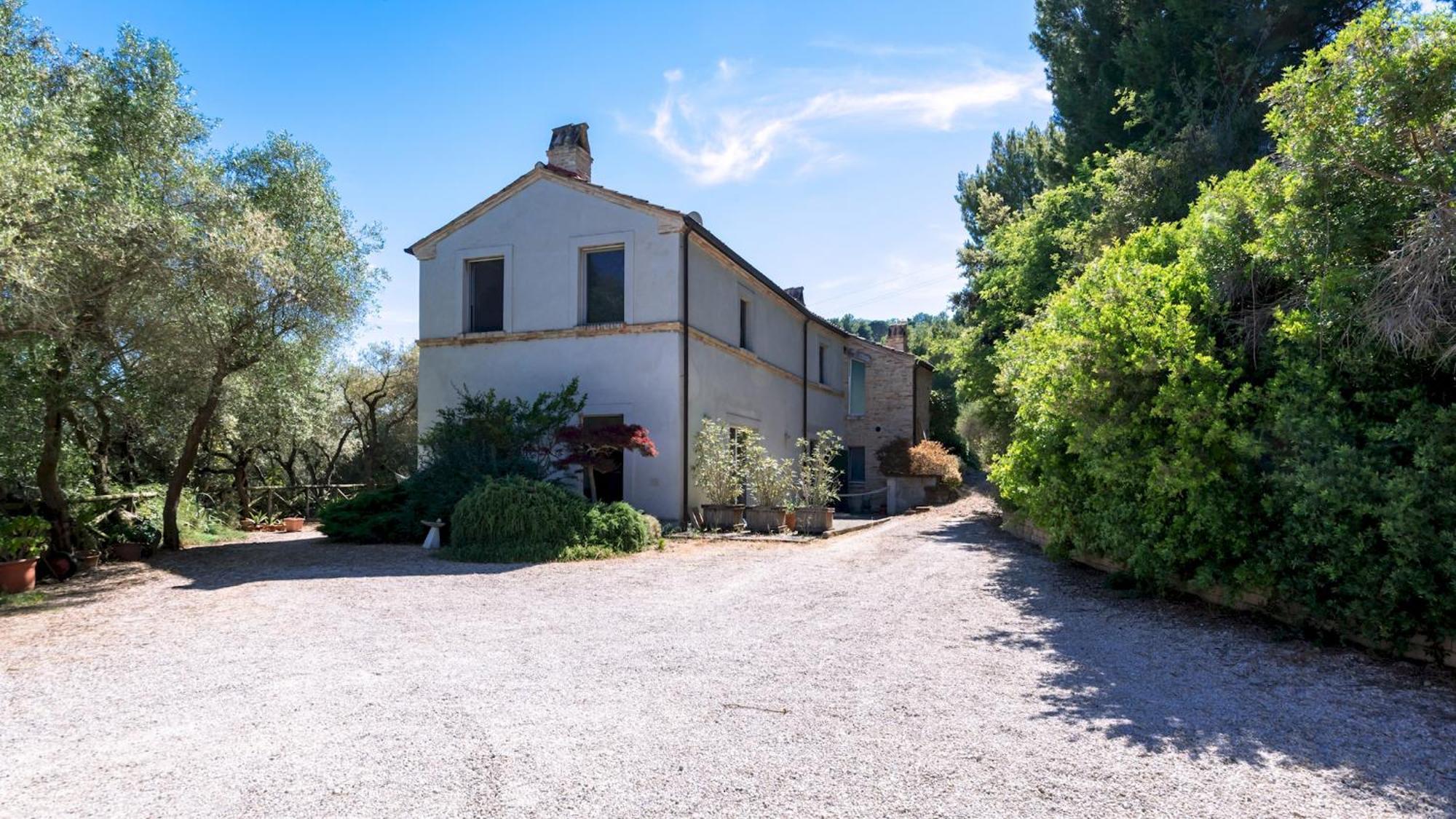 Casa Cantagallo 4&4, Emma Villas Fermo Exterior foto
